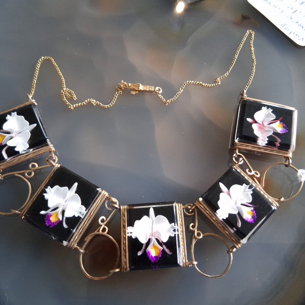 Vintage Reverse Carved Lucite Orchid Necklace